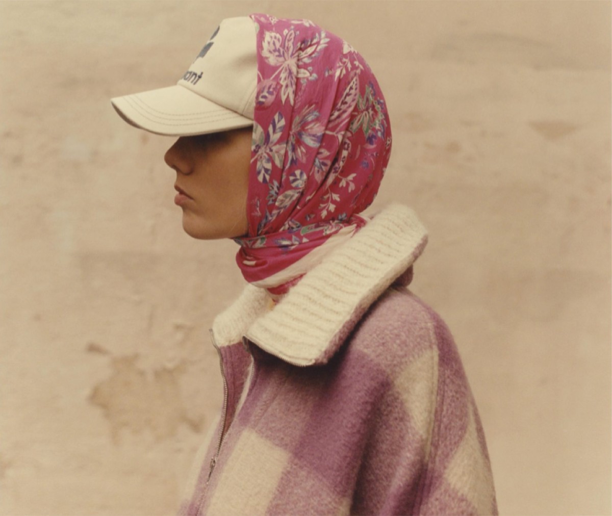 woman in hat